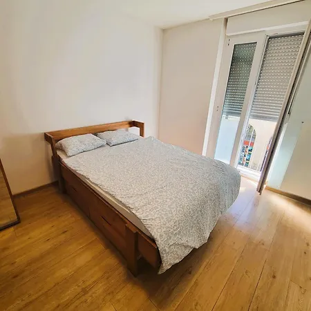 Huge 3 Center Next To Hb Apartment Zurich